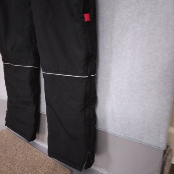 NWT Refrigiwear Women's Soft Shell Bib Overalls Black | Size 2XL - Picture 5 of 11